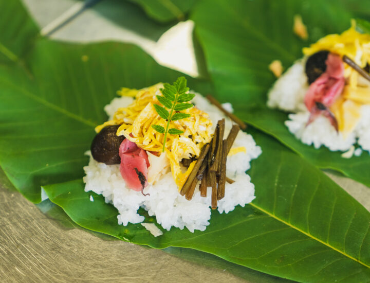 たかすの郷土料理「朴葉寿司」